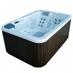 Гидромассажные ванны в деревянном корпусе